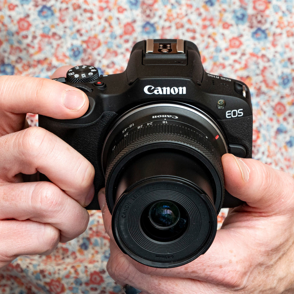 Canon EOS R100 Mirrorless Camera RF-S18-45mm F4.5-6.3 is STM Lens Kit, 24.1 Megapixel CMOS (APS-C) Sensor, 4K Video, RF Mount, Black
